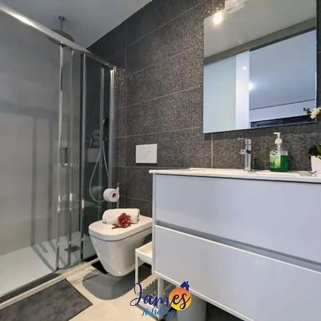 דירה Modern First Floor With Com Pool Duly10 *